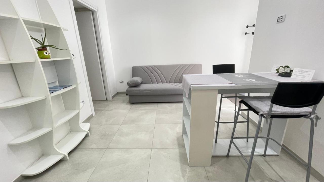 Apartamento Al quattordici Bríndisi Exterior foto